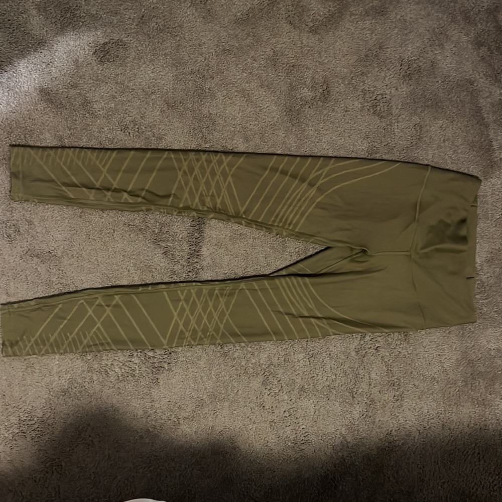 Lululemon leggings - Picture 2 of 3